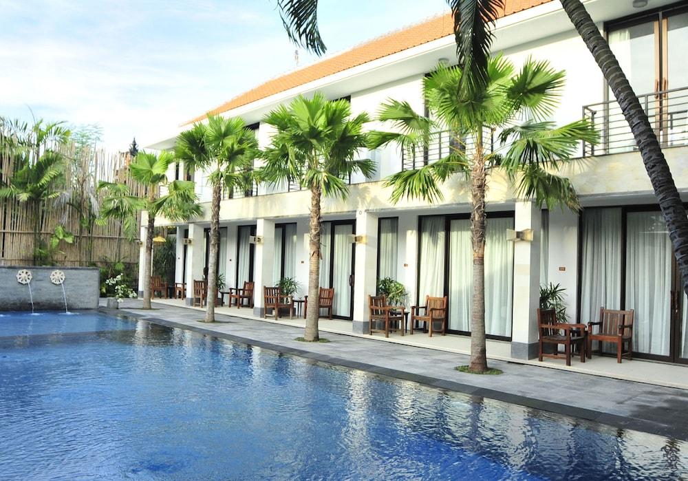 Puri Maharani Boutique Hotel Denpasar  Exterior photo